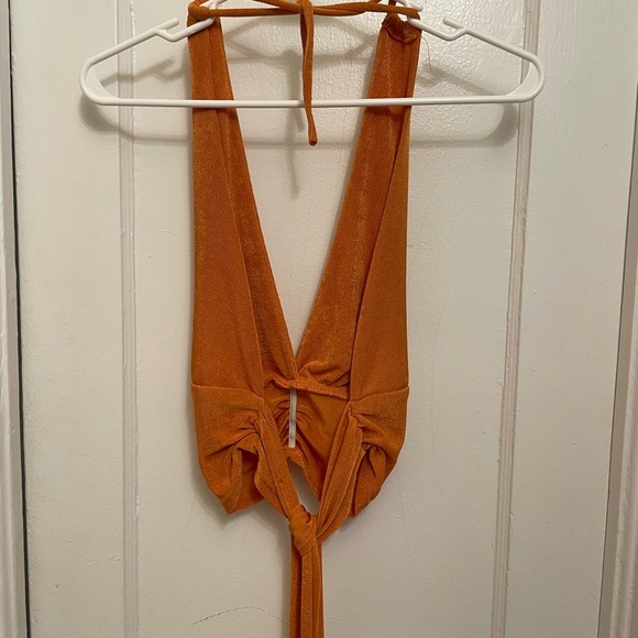 Peppermayo|| Orange Crop Top, Size Medium - Picture 3 of 6